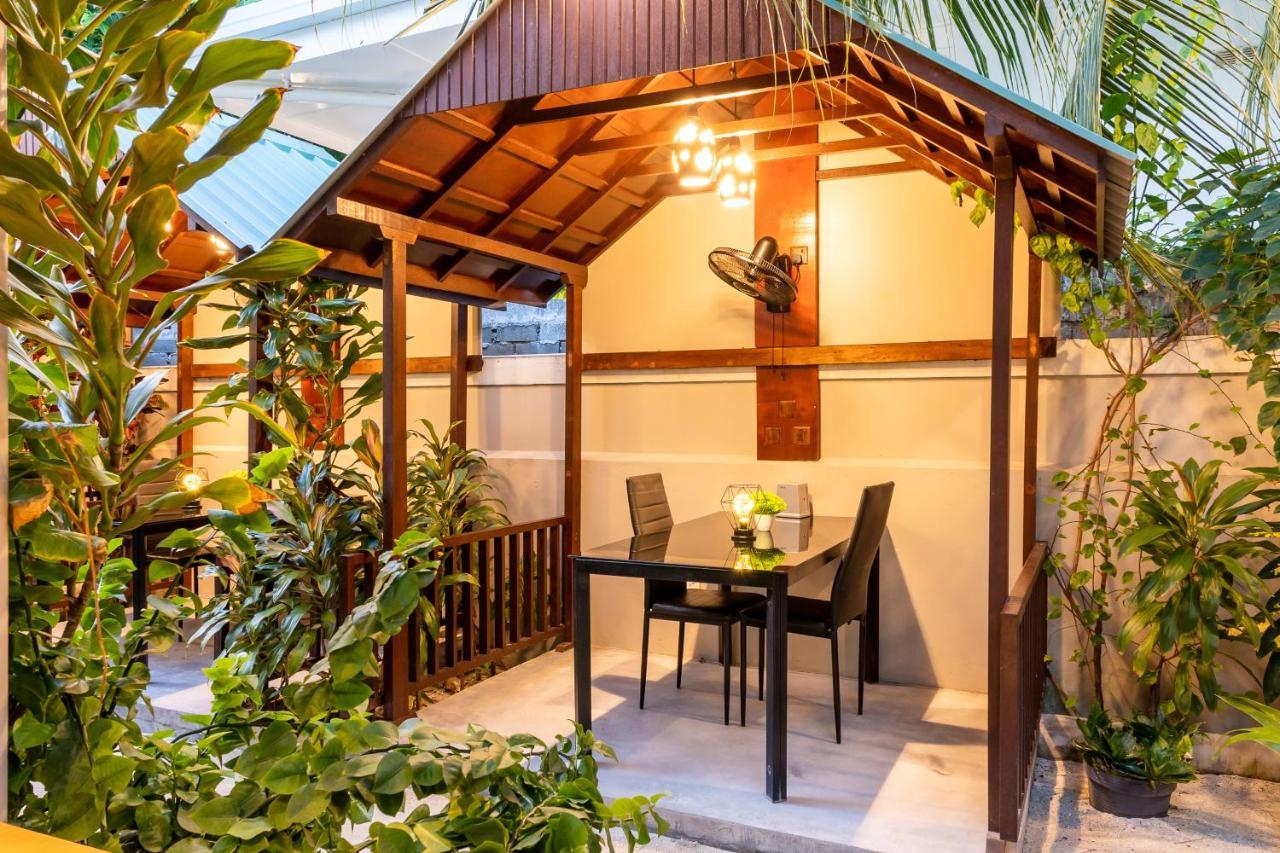 Ukulhas Beach Inn Extérieur photo