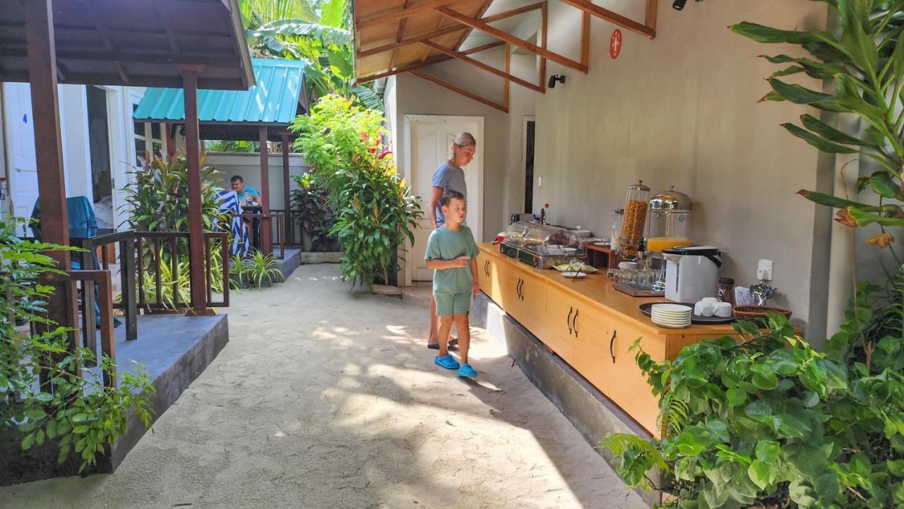 Ukulhas Beach Inn Extérieur photo