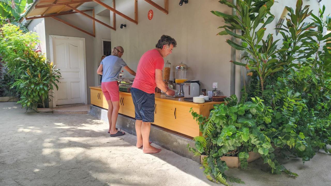Ukulhas Beach Inn Extérieur photo
